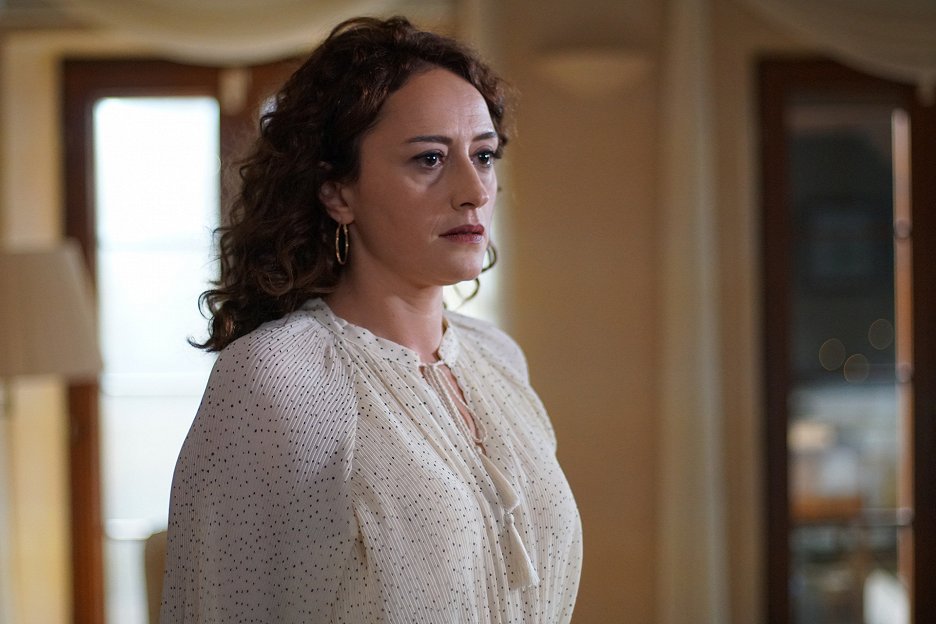 Aile Saadeti Dizisinin Öykü’sü Esra Kızıldoğan Kimdir? Boyu, Yaşı, Kilosu