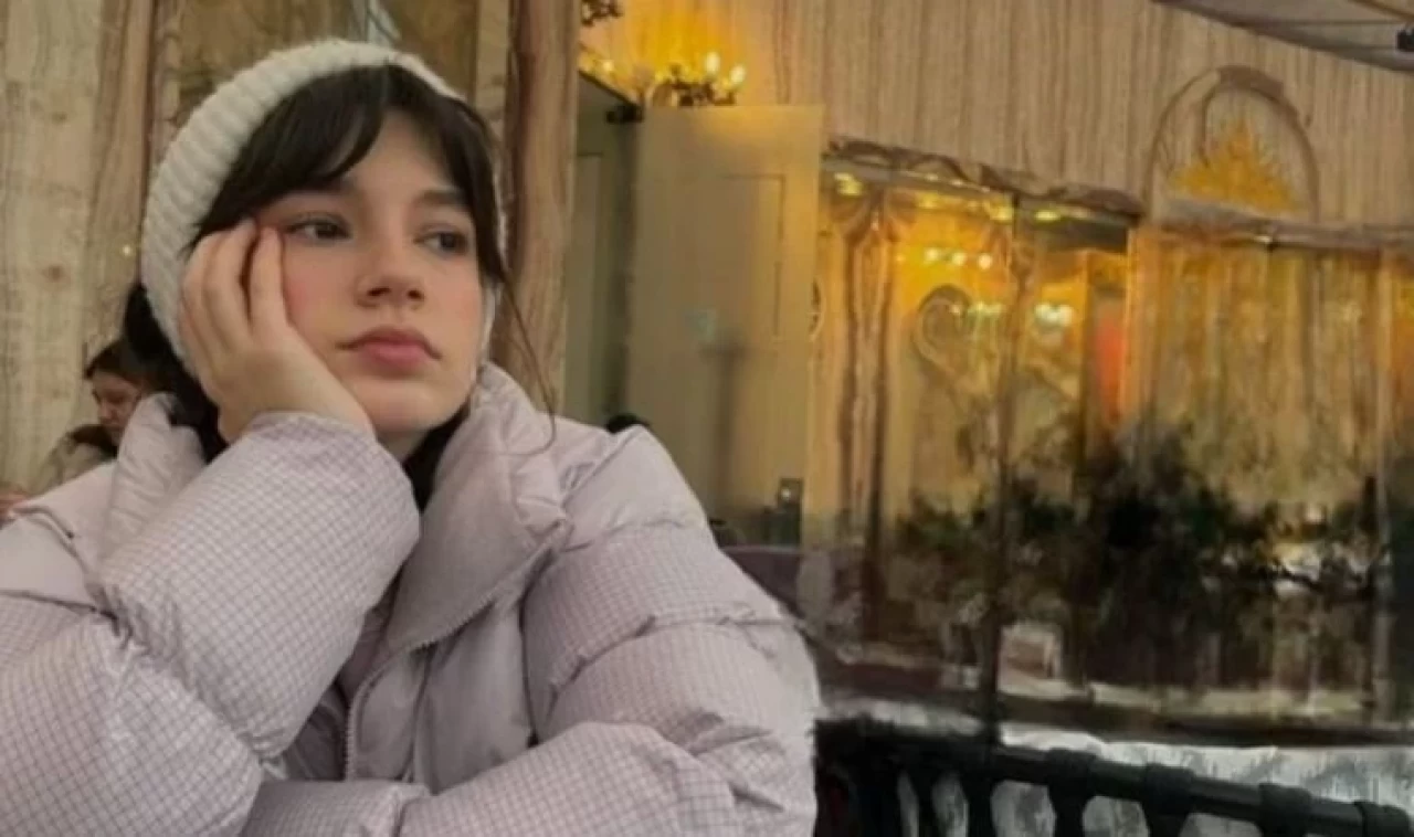 Kızıl Goncalar Mira Kim? Esma Yılmaz Kimdir? Boyu Yaşı Kilosu Sevgilisi