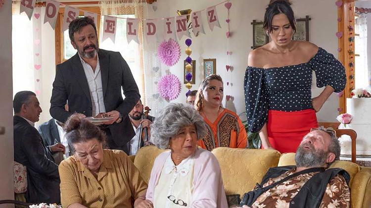 Cenazemize Hoş Geldiniz konusu nedir, oyuncuları kimler? Cenazemize Hoş Geldiniz filmi nerede çekildi?