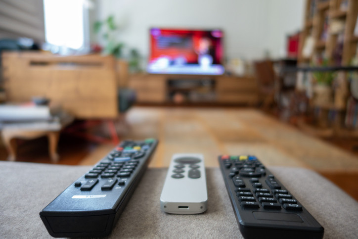 24 Ağustos 2025 Pazar TV Yayın Akışı: Kanal Kanal Programlar Listesi