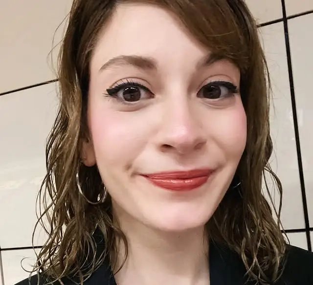 Doğa Lara Akkaya: Genç Oyuncunun İlk Adımları ve Kamuoyundaki Yansıması